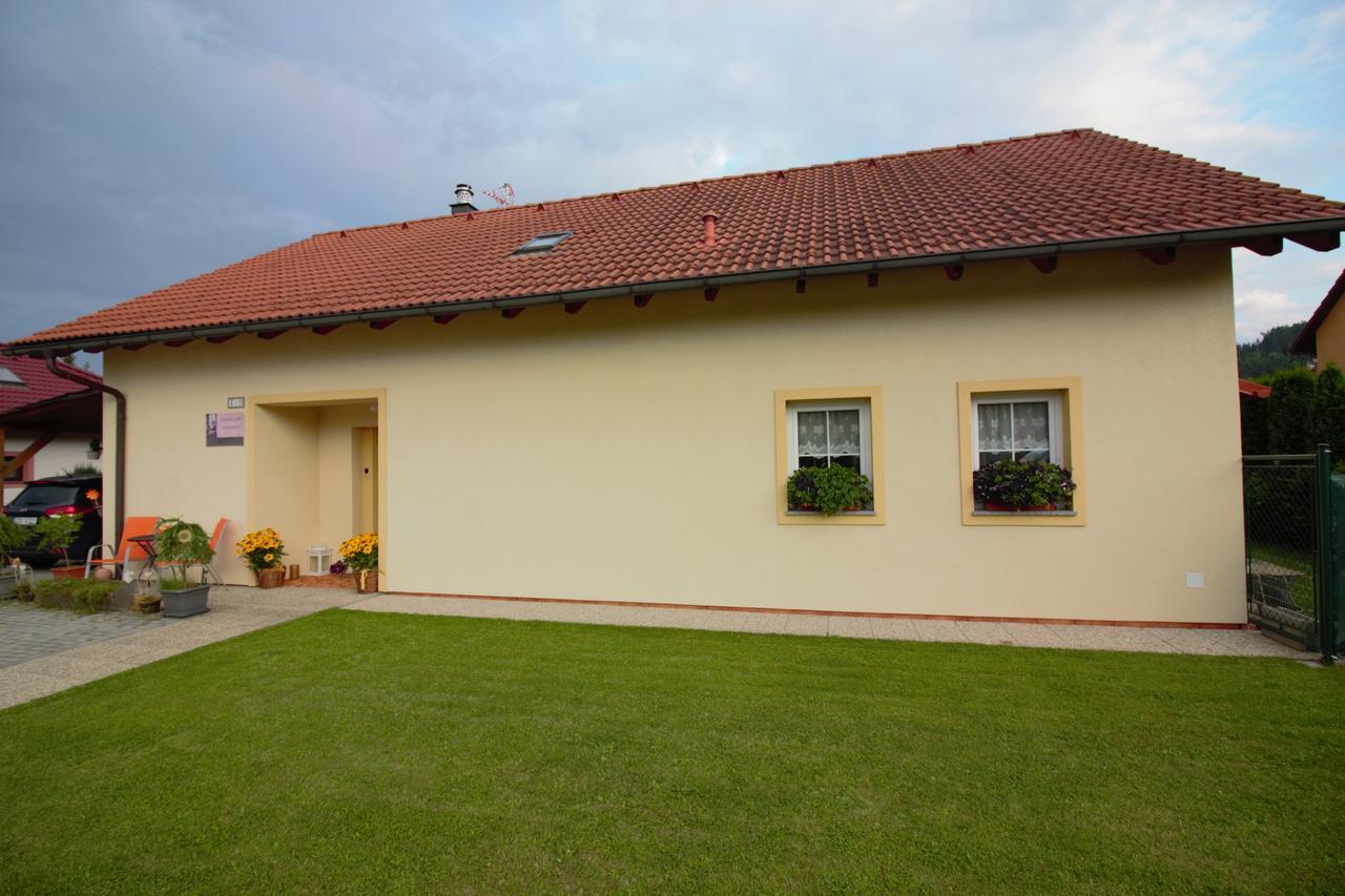 Orange Loft Apartment Kájov المظهر الخارجي الصورة